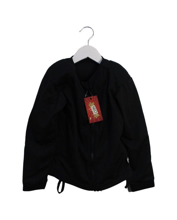 A Black Shirts from NeoSport in size 7Y for boy. (Front View)