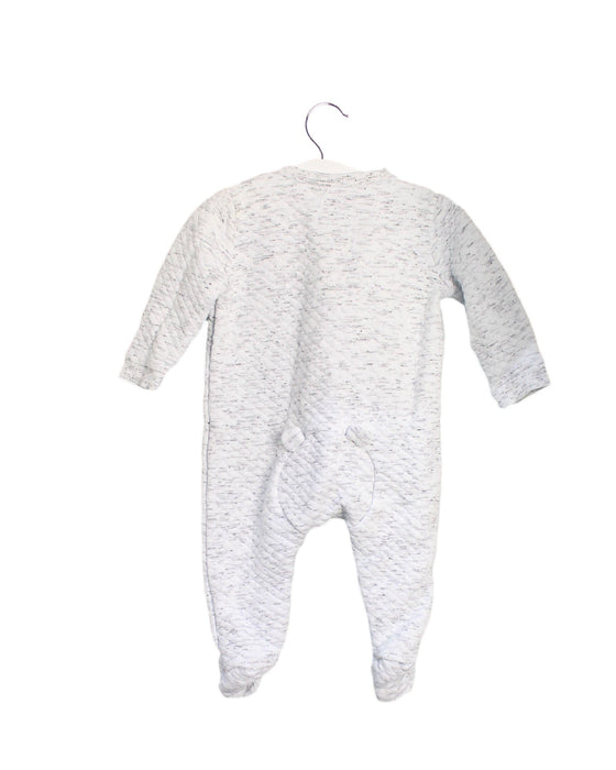 A Grey Onesies from Seed in size 3-6M for girl. (Front View)