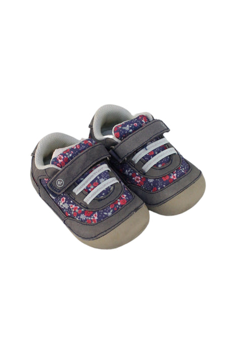 A Blue Sneakers from Stride Rite in size 12-18M for girl. (Front View)