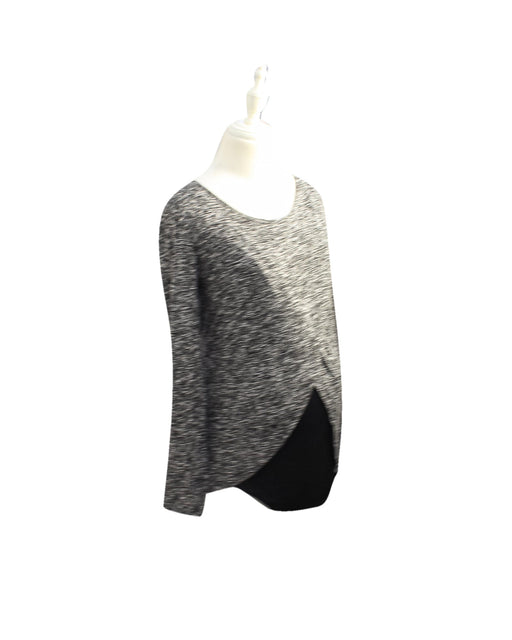 A Grey Long Sleeve Tops from Mamalicious in size M for maternity. (Front View)