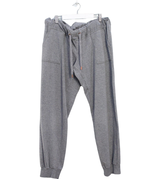 A Grey Sweatpants from Ingrid & Isabel in size M for maternity. (Front View)