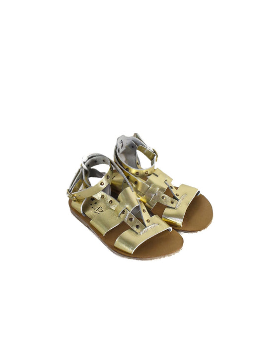 A Gold Sandals from Velveteen in size 4T for girl. (Front View)