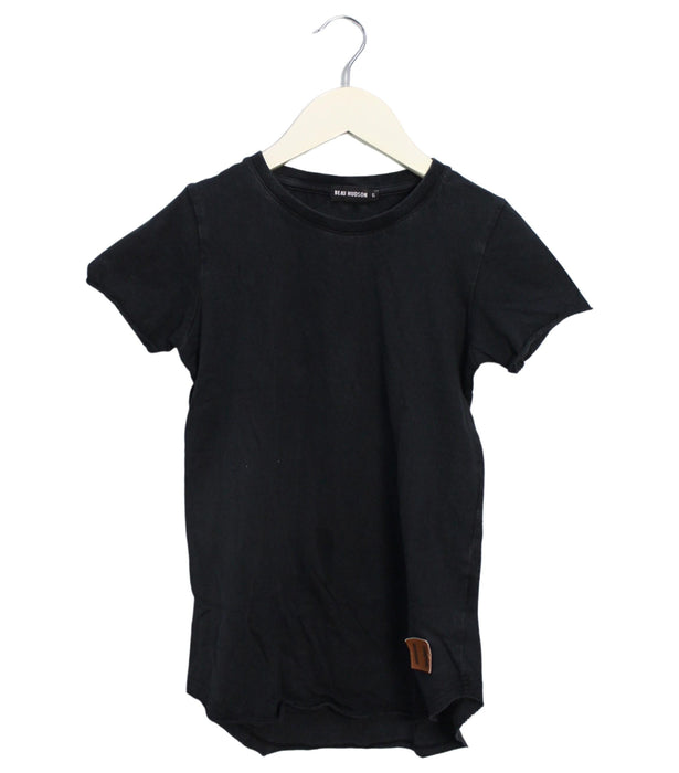 A Black Short Sleeve T Shirts from Beau Hudson in size 6T for boy. (Front View)