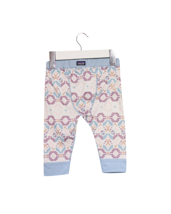 A Multicolour Casual Pants from Patagonia in size 3-6M for girl. (Back View)