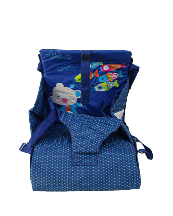 A Blue Highchairs from tuc tuc in size 12-18M for neutral. (Back View)