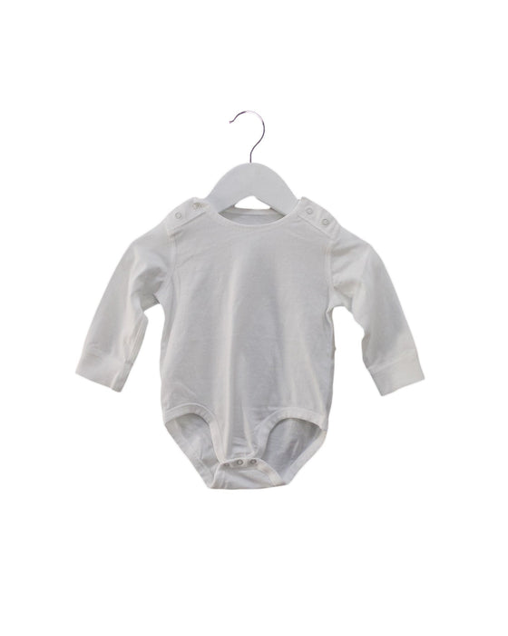 A White Long Sleeve Bodysuits from Mides in size 6-12M for neutral. (Front View)