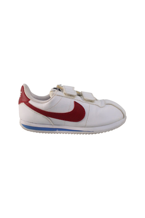 A White Sneakers from Nike in size 5T for neutral. (Back View)