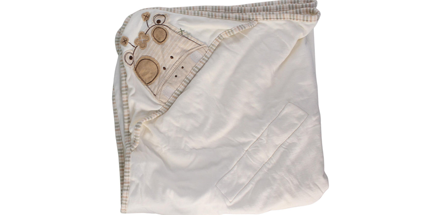 A Beige Blankets from Natures Purest in size O/S for neutral. (Front View)