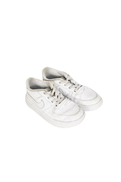 White Nike Sneakers 4T (EU27) at Retykle