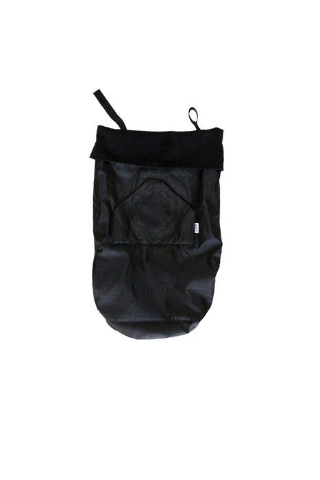 Black BundleBean 5-in-1 Travel Cover O/S at Retykle