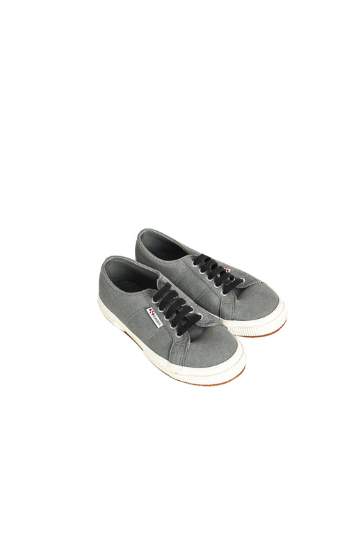 Grey Superga Sneakers 6T (EU30) at Retykle
