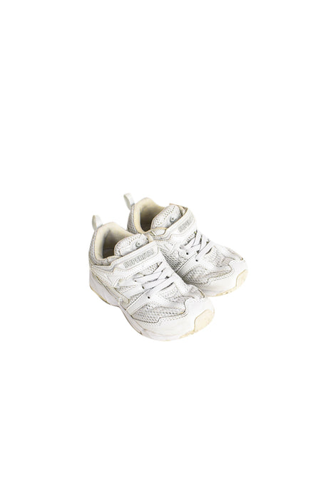 White Moonstar Sneakers 5T (US11) at Retykle