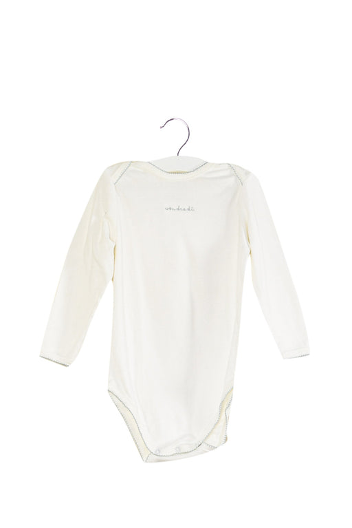 A White Long Sleeve Bodysuits from Bonpoint in size 2T for neutral. (Front View)