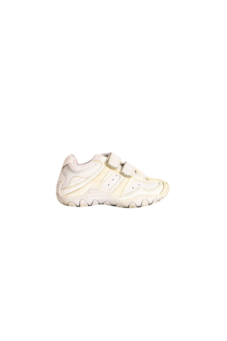 White Geox Sneakers 5T (EU28) at Retykle