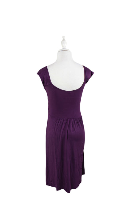 Purple Mothers en Vogue Maternity Short Sleeve Dress S (US4-6) at Retykle