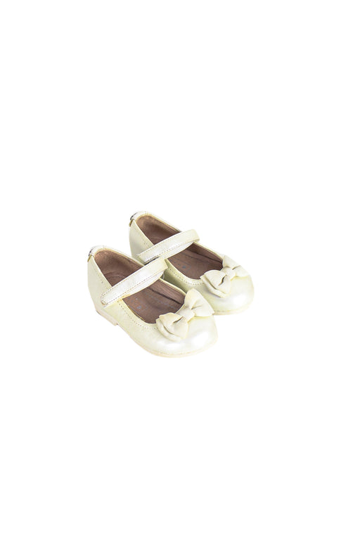 Ivory Mayoral Flats 18-24M (Foot length: 13.5cm) at Retykle