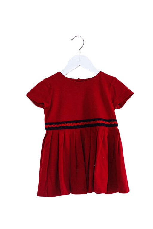 A Red Short Sleeve Dresses from Gucci in size 18-24M for girl. (Front View)