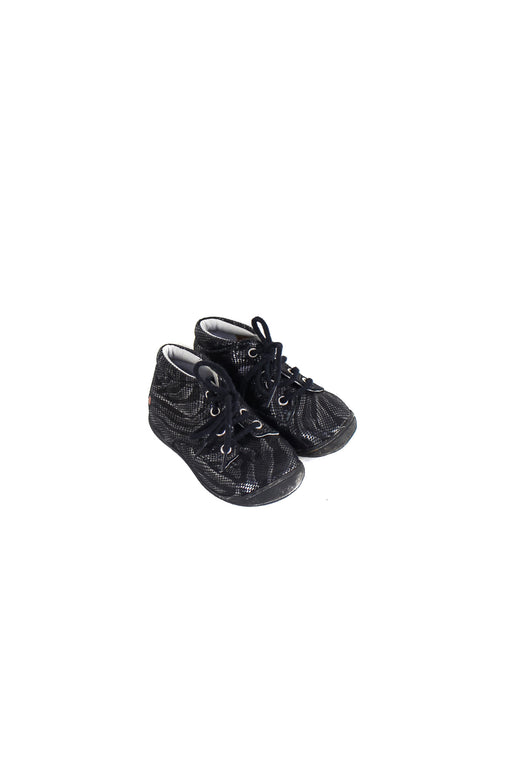 Black GBB Casual Boots 12-18M (EU20) at Retykle