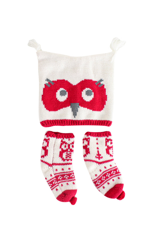 Red Pottery Barn Beanie & Socks Set 3-6M at Retykle