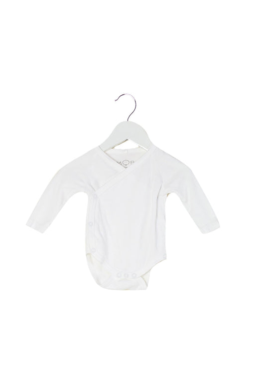 A White Long Sleeve Bodysuits from Mori in size 0-3M for neutral. (Front View)