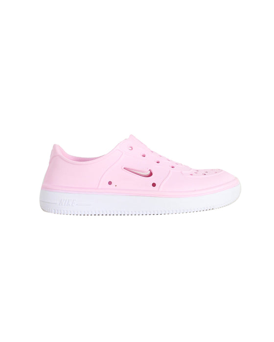 Pink Nike Aqua Shoes 10Y (EU34) at Retykle