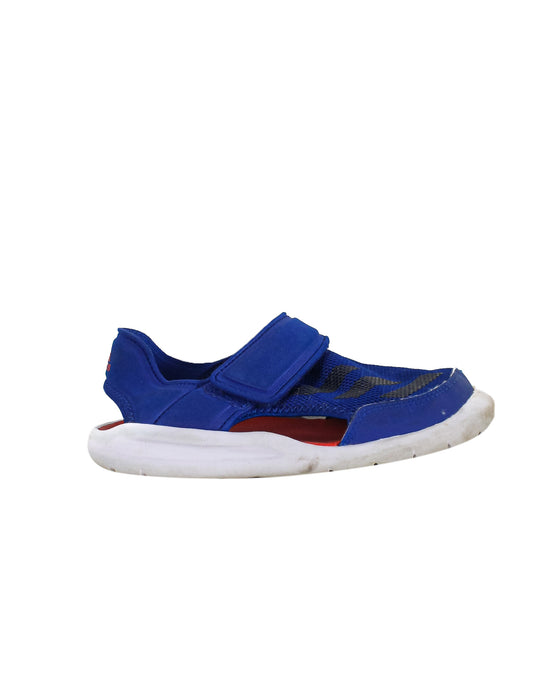 Adidas Sandals 7Y (EU32)