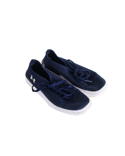Navy Under Armour Sneakers 7Y (EU33) at Retykle