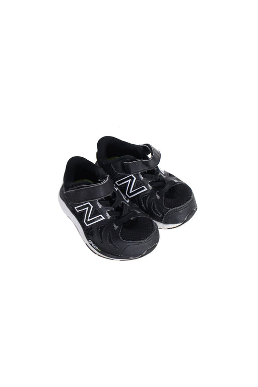 A Black Sneakers from New Balance in size EU23 for neutral. (Front View)