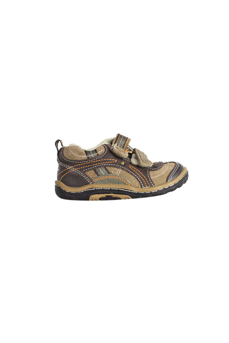 Brown Stride Rite Sneakers 3T (EU25) at Retykle