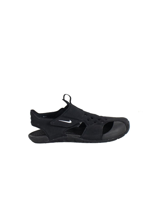 Nike Aqua Shoes 8Y - 9Y (EU33.5)