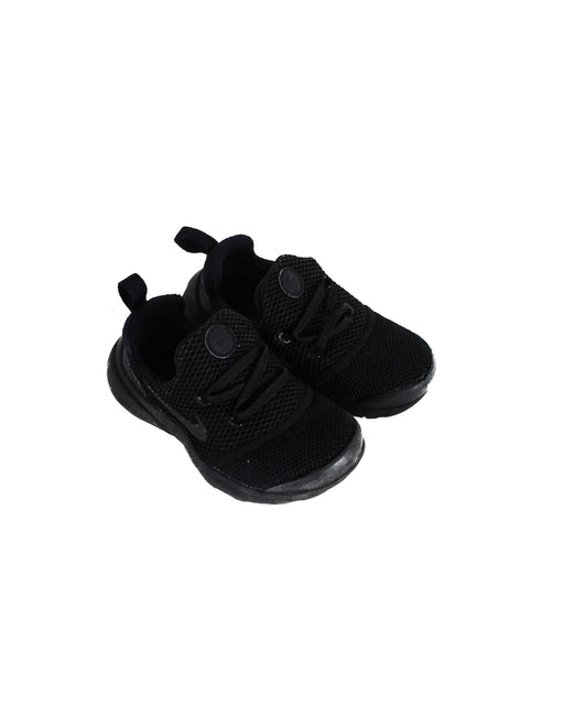 Black Nike Sneakers 4T (EU27) at Retykle