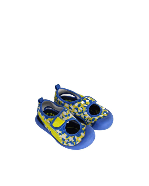 A Yellow Sandals from Puma in size EU24 for boy. (Front View)