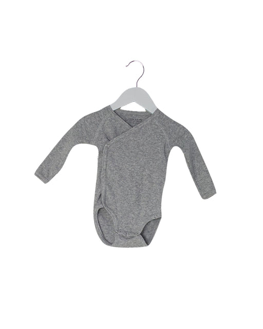 A Grey Long Sleeve Bodysuits from Arket in size 0-3M for neutral. (Front View)
