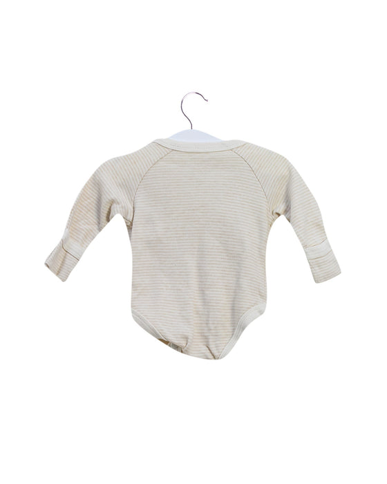 A Beige Long Sleeve Bodysuits from Natures Purest in size 0-3M for neutral. (Back View)