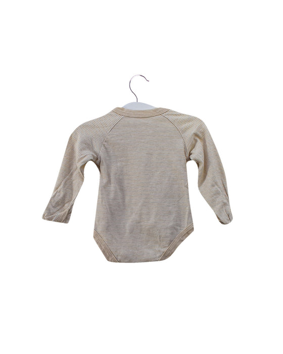 A Beige Long Sleeve Bodysuits from Natures Purest in size 0-3M for neutral. (Back View)