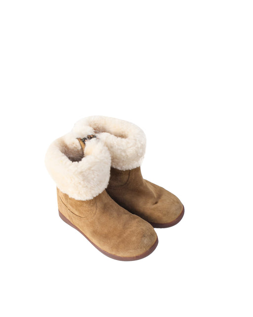 A Brown Winter Boots from UGG in size 4T for girl. (Front View)