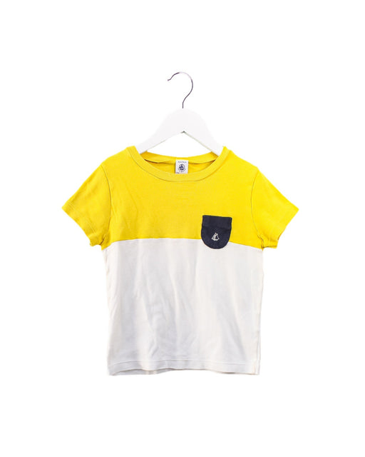 A Yellow Short Sleeve T Shirts from Petit Bateau in size 6T for girl. (Front View)