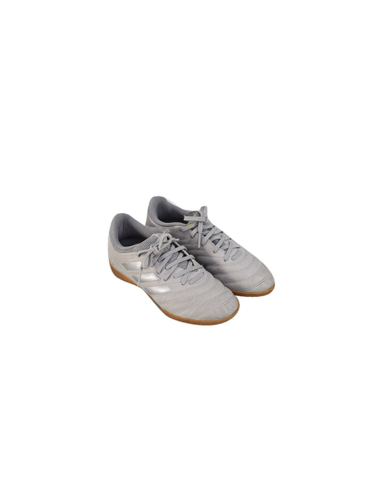 Adidas Cleats/Soccer Shoes 10Y - 11Y (EU35.5)