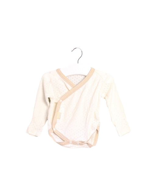 A Ivory Long Sleeve Bodysuits from Natures Purest in size 0-3M for girl. (Front View)
