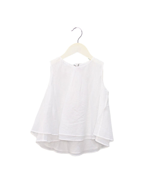 A White Sleeveless Tops from Il Gufo in size 4T for girl. (Front View)
