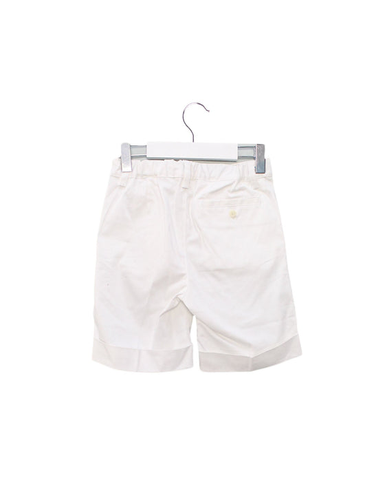 A White Shorts from Il Gufo in size 6T for boy. (Back View)