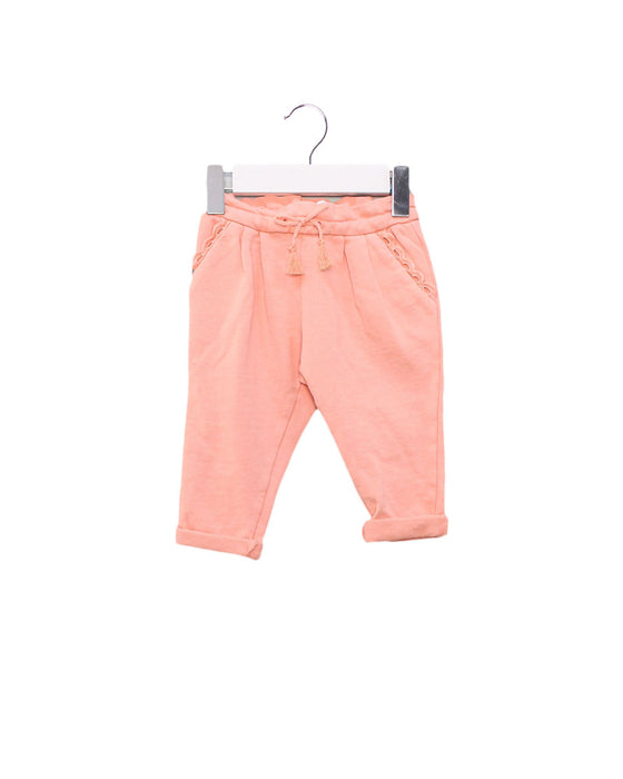 A Pink Sweatpants from Chloe in size 3-6M for girl. (Front View)