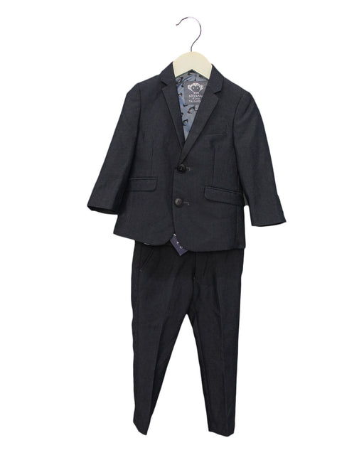 A Grey Suits from Appaman in size 2T for boy. (Front View)