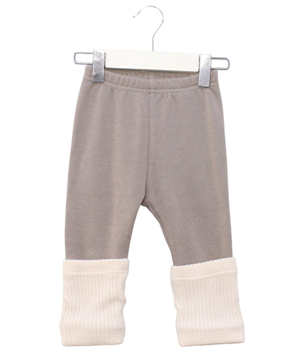 A Grey Casual Pants from Organic Mom in size 6-12M for neutral. (Front View)
