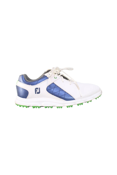 A White Sneakers from Footjoy in size 7Y for boy. (Back View)