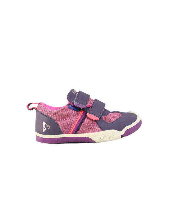 A Purple Sneakers from Plae in size 3T for girl. (Back View)