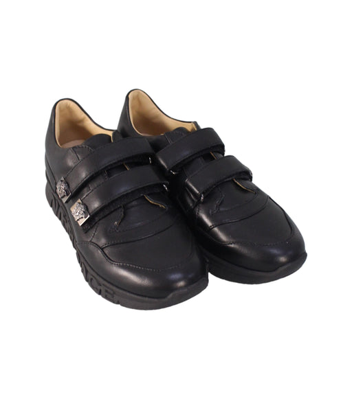 A Black Sneakers from Young Versace in size 6T for neutral. (Front View)