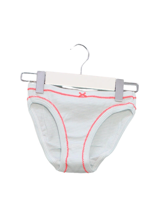 A Green Underwear from Petit Bateau in size 8Y for girl. (Front View)