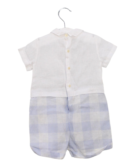 A White Rompers from Il Gufo in size 6-12M for boy. (Back View)