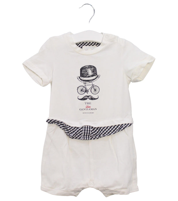 A Ivory Rompers from Nicholas & Bears in size 6-12M for boy. (Front View)